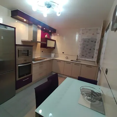 Castrelo 4a Apartment *